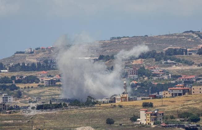 Israel airstrikes southern Lebanon during the second day of Eid al-Adha NABATIEH, LEBANON - MAY 28: Smoke rises after Israeli forces carried out airstrikes on the rural outskirts of Nabatieh on the second day of Eid al-Adha, in southern Lebanon on May 28, 2026. Ramiz Dallah Anadolu Nabatieh Lebanon. Editorial use only. Please get in touch for any other usage.  Copyright: x2026xAnadoluxRamizxDallahx