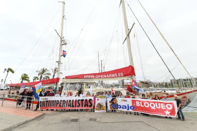 Óscar Camps and social representatives explain in Gran Canaria the details of the trip of the Open Arms boat to Cuba Open Arms boat with humanitarian aid that will depart to Cuba, on May 28th, 2026, in Gran Canaria Canary Islands, Spain The meeting has the participation of the founder of Open Arms together with members of the Cabildo de Gran Canaria, the Red de Solidaridad Canario Cubana and the trade union CCOO with the aim of coordinating the transfer of essential food and medical supplies destined to alleviate the social situation of the civilian population on the Caribbean island 28 MAY 2026 Europa Press Canarias 28 05 2026 Gran Canaria Canarias Gran Canaria Canaria Gran Canaria Canarias Spain  Copyright: xEuropaxPressxCanariasx 7556339