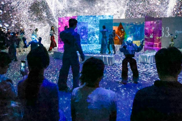 Humanoid robots take over the runway at Seoul s new enter-tech venue in South Korea Humanoid robots and models perform on the runway during a robot fashion show at Galaxy Robot Park in Seoul, South Korea, on May 28, 2026. Galaxy Corporation, the entertainment firm behind K-pop stars including G-Dragon and Taemin, opened the park on May 15 as what it describes as the world s first robot-themed entertainment venue, where humanoid robots perform choreographed concerts, drawing demonstrations and fashion shows as part of its enter-tech concept blending robotics with K-pop culture. Seoul South Korea  Copyright: xMatrixxImages JungxUi-Chelx