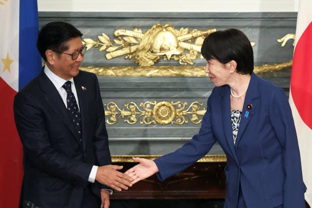 Japan s Prime Minister Sanae Takaichi - Philippines President Ferdinand Marcos Jr. meeting in Tokyo TOKYO, JAPAN - MAY 28: (---EDITORIAL USE ONLY – MANDATORY CREDIT - KIYOSHI OTA POOL BLOOMBERG - NO MARKETING NO ADVERTISING CAMPAIGNS - DISTRIBUTED AS A SERVICE TO CLIENTS----) Japan s Prime Minister Sanae Takaichi meets with Philippines President Ferdinand Marcos Jr. during a summit meeting at the Akasaka Palace state guest house in Tokyo, Japan, on May 28, 2026. Kiyoshi Ota Anadolu Tokyo Japan. Editorial use only. Please get in touch for any other usage.  Copyright: x2026xAnadoluxKiyoshixOtax