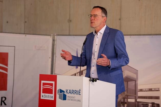 Richtfest des Neubau Zollamt Mainz und Finanzkontrolle Schwarzarbeit (FKS) im Mainzer Stadtteil Hechtsheim, Festredner Michael Ebling Minister für Wirtschaft, Tourismus, Energie und Klima des Landes Rheinland-Pfalz 28.05.26 *** Topping-out ceremony for the new Mainz customs office and FKS financial control unit in the Mainz district of Hechtsheim, keynote speaker Michael Ebling Minister for Economic Affairs, Tourism, Energy and Climate of the State of Rhineland-Palatinate 28 05 26