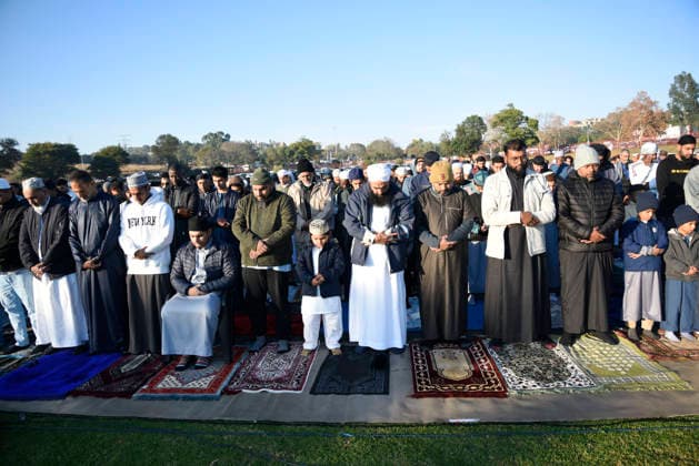May 28, 2026, Pretoria, Gauteng, South Africa: Thousands of Muslims from Pretoria participated in Eid al-Adha celebrations in Laudium ,on May 28, 2026, in Pretoria,South Africa . The Festival of Sacrifice commemorates Prophet Ibrahim™s unwavering devotion to God, honoring his willingness to sacrifice his son Ismail as an act of obedience. Pretoria South Africa - ZUMAd214 20260528_znp_d214_002 Copyright: xManashxDasx