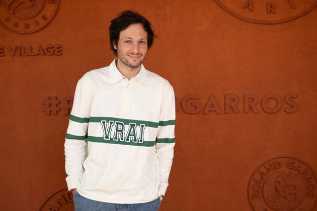 French Open - VIPs Pose At The Village LZ Vianney attends the 2026 French Open at Roland Garros on May 28, 2026 in Paris, France. Photo by Laurent Zabulon ABACAPRESS.COM  Copyright: xZabulonxLaurent ABACAx