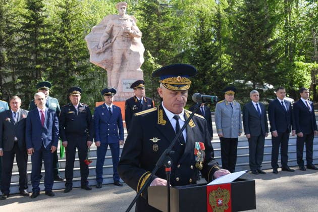 RUSSIA, CHITA - MAY 28, 2026: Roman Golubitsky (front), head of the Transbaikal Territory branch of the Russian Federal Security Service Border Directorate, attends a celebration of Border Guards Day in Pogranichnika Square Chita Russia  - ZUMAt113 20260528_zaa_t113_354 Copyright: xYevgenyxYepanchintsevx