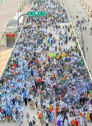 Muslim pilgrims throw stones at the three pillars in Mina during the first day of Tashreeq, the second day of Eid al-Adha, as part of the annual Hajj pilgrimage Muslim pilgrims throw stones at the three pillars in Mina during the first day of Tashreeq, the second day of Eid al-Adha, as part of the annual Hajj pilgrimage, in Mecca, Saudi Arabia, May 28, 2026. Photo by Saudi Press Agency apaimages Khan Yunis Gaza Strip Saudi Arabia 280526_Saudi_Arabia_SPA_00(34) Copyright: xapaimagesxSaudixPressxAgencyx xapaimagesx