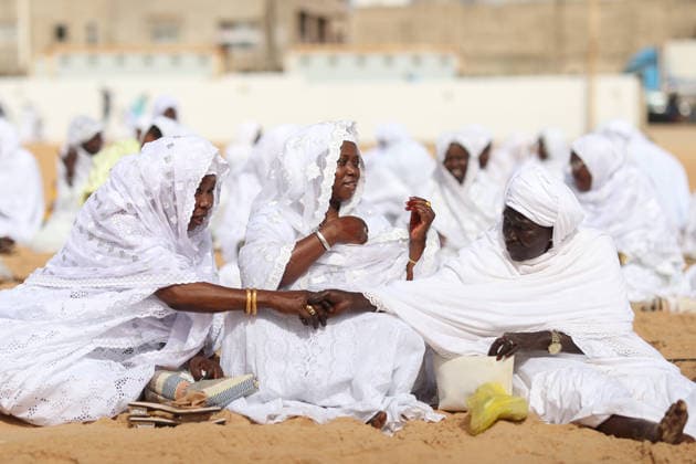 Eid al-Adha prayer on the beach in Dakar DAKAR, SENEGAL - MAY 28: Followers of the Layene order perform the Eid al-Adha prayer dressed in white on the beach in Dakar, Senegal where the first day of Eid al-Adha is being observed today on May 28, 2026. In the Yoff district of the capital Dakar, thousands gathered on the beach around the tomb of Seydina Limamou Laye, the founder of the Layene order, for the Eid prayer. Cem Ozdel Anadolu Dakar Senegal. Editorial use only. Please get in touch for any other usage.  Copyright: x2026xAnadoluxCemxOzdelx