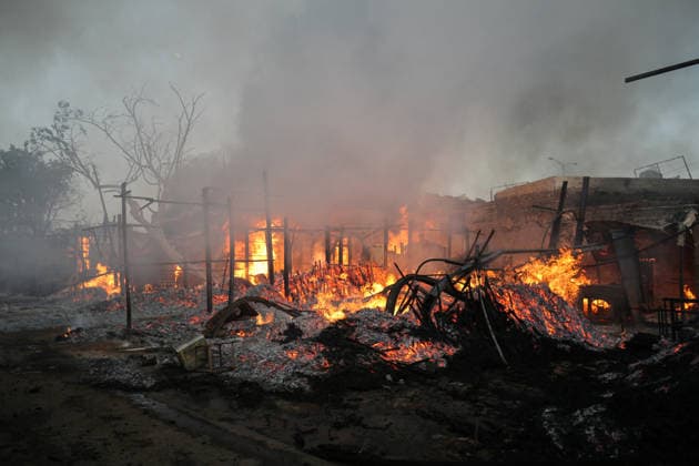 Smoke billows out from the shops as a massive fire engulfs the Rambagh market Amritsar, May 28 (ANI): Smoke billows out from the shops as a massive fire engulfs the Rambagh market, in Amritsar on Thursday. One man died. Amritsar Punjab India Copyright: xANIx ANI_20260528505