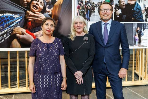The Netherlands, 2026-05-28 17:58:39 NLD Amsterdam 20260528 - Prince Constantijn presents World Press Photo 2026 awards. In the photo: Joumana El Zein Khouiry, winner Carol Guzy and Prince Constantijn of Orange-Nassau of Amsberg.  Copyright: xx x