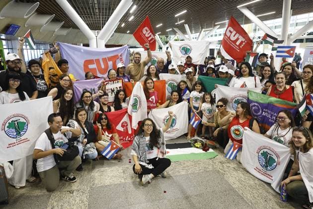 RECORD DATE NOT STATED Activist from Para returns to Belem after participating in humanitarian flotilla intercepted by Israel. Belem (PA), 05 28 2026 - Conflict War Gaza Para - The activist from Para, Beatriz Moreira de Oliveira, a member of the Movement of People Affected by Dams (MAB) and the Movement of People Affected by Dams (MAR), arrived in Belem this Thursday (28), after participating in the humanitarian flotilla intercepted by Israel while heading towards the Gaza Strip. The activist was received by supporters and social movements in the capital of Para after returning from the international humanitarian aid mission. Wednesday, May 28, 2026.(Foto: Igor Mota Thenews2 imago images) Activist from Para returns to Belem after participating in humanitarian flo  Copyright: xIgorxmotax