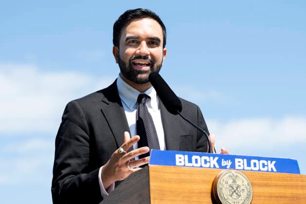 May 28, 2026, Queens, New York, United States: New York City Mayor ZOHRAN MAMDANI (D) speaking at a press conference about housing in Whitey Ford Field in Queens, New York. Queens United States - ZUMAb161 20260528_aap_b161_012 Copyright: xMichaelxBrochsteinx