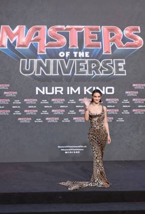 28.05.2026, Camila Mendes zur Deutschlandpremiere von Masters of the Universe, Uber Platz, Berlin, Berlin Berlin *** 28 05 2026, Camila Mendes at the German premiere of Masters of the Universe, Uber Platz, Berlin, Berlin Berlin