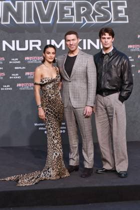 28.05.2026, Camila Mendes, Travis Knight, Nicholas Galitzine zur Deutschlandpremiere von Masters of the Universe, Uber Platz, Berlin, Berlin Berlin *** 28 05 2026, Camila Mendes, Travis Knight, Nicholas Galitzine for the German premiere of Masters of the Universe, Uber Platz, Berlin, Berlin Berlin