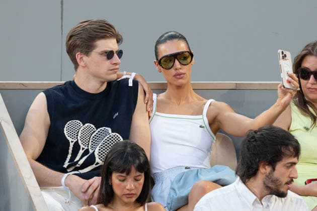 Celebs in the tribunes at Roland Garros 2026 - Paris Toby Huntington-Whiteley and Noa Huntington-Whiteley attend the 5rd day of the Roland-Garros 2026 at Roland Garros on May 28, 2026 in Paris, France. Photo by Laurent Zabulon ABACAPRESS.COM  Copyright: xZabulonxLaurent ABACAx