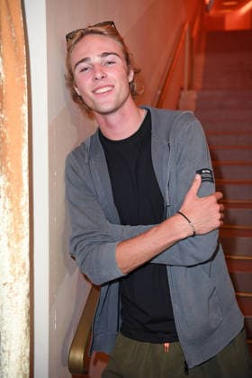 Moritz Rüdiger beim FOTOTERMIN DER GEWINNER VON GERMANYS NEXT TOPMODEL 2026 im Zoo Palast in Berlin am 28.05.2026 *** Moritz Rüdiger at the PHOTO OF THE WINNERS OF GERMANYS NEXT TOPMODEL 2026 at the Zoo Palast in Berlin on 28 05 2026