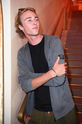 Moritz Rüdiger beim FOTOTERMIN DER GEWINNER VON GERMANYS NEXT TOPMODEL 2026 im Zoo Palast in Berlin am 28.05.2026 *** Moritz Rüdiger at the PHOTO OF THE WINNERS OF GERMANYS NEXT TOPMODEL 2026 at the Zoo Palast in Berlin on 28 05 2026