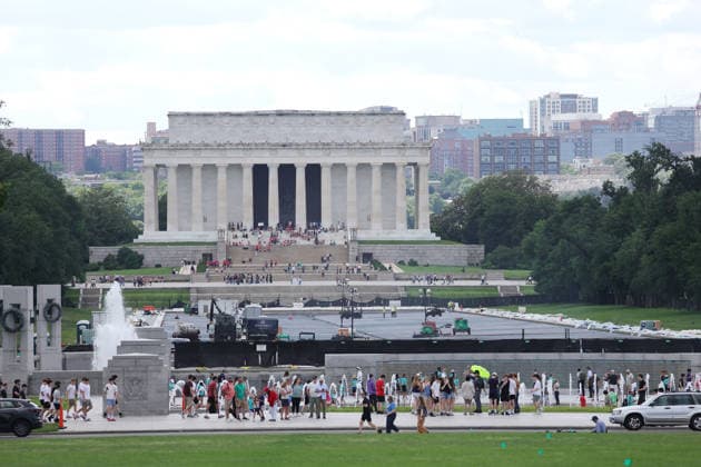 WASHINGTON, D.C. - MAY 28: Work continues at the Lincoln Memorial Reflecting Pool on May 28, 2026 in Washington, D.C. Copyright: xmpi34 MediaPunchx