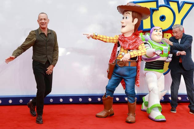 Tom Hanks, Woody, Buzz Lightyear und Tim Allen beim UK Launch Event des Animationsfilms Toy Story 5 im Odeon Luxe Leicester Square. London, 28.05.2026 *** Tom Hanks, Woody, Buzz Lightyear and Tim Allen at the UK launch event for the animated film Toy Story 5 at the Odeon Luxe Leicester Square London, 28 05 2026 Foto:xD.xJonesx xFuturexImagex toy_story_6542