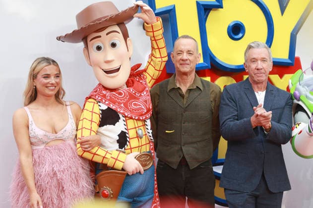 Sian Welby, Woody, Tom Hanks und Tim Allen beim UK Launch Event des Animationsfilms Toy Story 5 im Odeon Luxe Leicester Square. London, 28.05.2026 *** Sian Welby, Woody, Tom Hanks and Tim Allen at the UK launch event for the animated film Toy Story 5 at the Odeon Luxe Leicester Square London, 28 05 2026 Foto:xD.xJonesx xFuturexImagex toy_story_6550