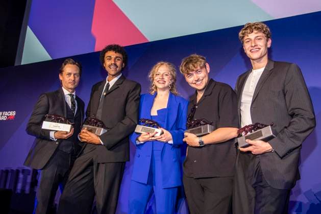 ABB NEWFACES- Tom Schilling, Langston Uibel, Kya-Celina Barucki, Marcel Philip Ginolas und Jonathan Kriener Preistraeger zu Gast auf der Party bei der Verleihung der Bunte New Faces Award Film im Delphi Filmpalast am Zoo am 28.05.2026 in Berlin Berlin Deutschland *** ABB NEWFACES Tom Schilling, Langston Uibel, Kya Celina Barucki, Marcel Philip Ginolas and Jonathan Kriener award winners as guests at the party at the Bunte New Faces Award Film ceremony at Delphi Filmpalast am Zoo on 28 05 2026 in Berlin Berlin Germany