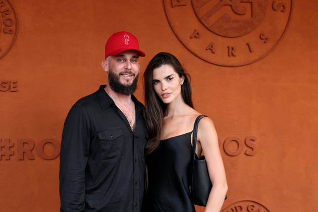 Vladimir Roitfeld and Carol Mendes in the stands during the French Open Tennis Championships at Roland Garros 2026 Paris, on May 28th, 2026 Jacovides Moreau Bestimage Celebrities in the stands during the French Open Tennis Championships at Roland Garros 2026 Paris, on May 28th, 2026 Paris France  Copyright: xJACOVIDES-MOREAUx xBESTIMAGExJACOVIDES-MOREAUx xBESTIMAGEx
