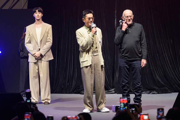 Byeon Woo-seok, Louis Koo Tin-lok und Christoper Lloyd bei der Opening Ceremony der Hong Kong Comic Con 2026 im Hong Kong Convention and Exhibition Centre. Hong Kong, 29.05.2026 *** Byeon Woo seok, Louis Koo Tin lok and Christoper Lloyd at the Opening Ceremony of the Hong Kong Comic Con 2026 at the Hong Kong Convention and Exhibition Centre Hong Kong, 29 05 2026 Foto:xJ.xRussellx xFuturexImagex opening_6521