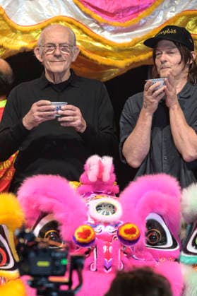 Christoper Lloyd und Norman Reedus bei der Opening Ceremony der Hong Kong Comic Con 2026 im Hong Kong Convention and Exhibition Centre. Hong Kong, 29.05.2026 *** Christoper Lloyd and Norman Reedus at the Opening Ceremony of the Hong Kong Comic Con 2026 at the Hong Kong Convention and Exhibition Centre Hong Kong, 29 05 2026 Foto:xJ.xRussellx xFuturexImagex opening_6537