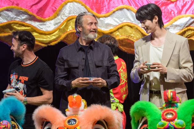 May 29, 2026, Hong Kong, Hong Kong Sar, China: A-list celebrities attend the Opening ceremony. They include Mads Mickkelsen,.Giancarlo Esposito, Christoper Lloyd, Daniel Logan, Norman Reedus, Byeon Woo-seok and Louis Koo Comic Con Opening ceremony Hong Kong. Hong Kong China - ZUMAr144 1077967905st Copyright: xJaynexRussellx
