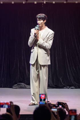 May 29, 2026, Hong Kong, Hong Kong Sar, China: A-list celebrities attend the Opening ceremony. They include Mads Mickkelsen,.Giancarlo Esposito, Christoper Lloyd, Daniel Logan, Norman Reedus, Byeon Woo-seok and Louis Koo Comic Con Opening ceremony Hong Kong. Hong Kong China - ZUMAr144 1077967987st Copyright: xJaynexRussellx