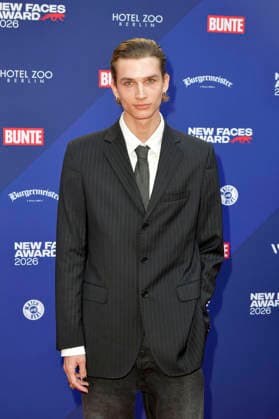 Stanley Barna bei der Verleihung der Bunte New Faces Awards Film 2026 im Delphi Filmpalast. Berlin, 28.05.2026 *** Stanley Barna at the presentation of the Bunte New Faces Awards Film 2026 at the Delphi Filmpalast Berlin, 28 05 2026 Foto:xM.xBehrensx xFuturexImagex new_faces_6508