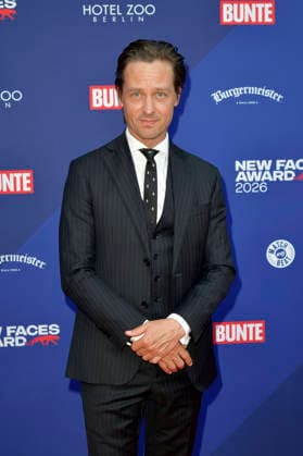 Tom Schilling bei der Verleihung der Bunte New Faces Awards Film 2026 im Delphi Filmpalast. Berlin, 28.05.2026 *** Tom Schilling at the presentation of the Bunte New Faces Awards Film 2026 at the Delphi Filmpalast Berlin, 28 05 2026 Foto:xM.xBehrensx xFuturexImagex new_faces_6566