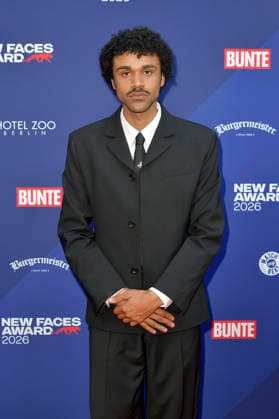 Langston Uibel bei der Verleihung der Bunte New Faces Awards Film 2026 im Delphi Filmpalast. Berlin, 28.05.2026 *** Langston Uibel at the presentation of the Bunte New Faces Awards Film 2026 at the Delphi Filmpalast Berlin, 28 05 2026 Foto:xM.xBehrensx xFuturexImagex new_faces_6570