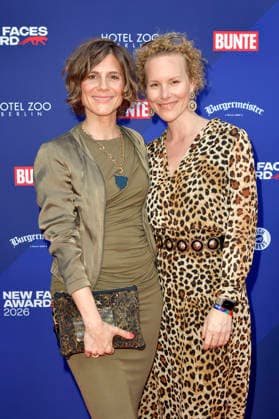 Christina Hecke und Steffi Henn bei der Verleihung der Bunte New Faces Awards Film 2026 im Delphi Filmpalast. Berlin, 28.05.2026 *** Christina Hecke and Steffi Henn at the presentation of the Bunte New Faces Awards Film 2026 at the Delphi Filmpalast Berlin, 28 05 2026 Foto:xM.xBehrensx xFuturexImagex new_faces_6605