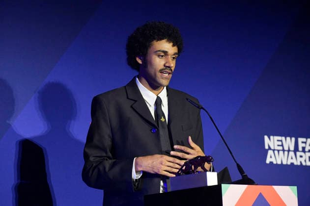 Langston Uibel bei der Verleihung der Bunte New Faces Awards Film 2026 im Delphi Filmpalast. Berlin, 28.05.2026 *** Langston Uibel at the presentation of the Bunte New Faces Awards Film 2026 at the Delphi Filmpalast Berlin, 28 05 2026 Foto:xM.xBehrensx xFuturexImagex new_faces_6667