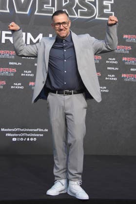Bürger Lars Dietrich bei der Premiere des Kinofilms Masters of the Universe im UCI Luxe East Side Gallery. Berlin, 28.05.2026 *** Citizen Lars Dietrich at the premiere of the movie Masters of the Universe at the UCI Luxe East Side Gallery Berlin, 28 05 2026 Foto:xC.xBehringx xFuturexImagex masters_berlin_6515
