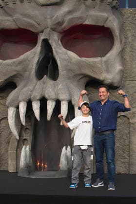 Bülent Sharif mit Sohn Timucin-Khan bei der Premiere des Kinofilms Masters of the Universe im UCI Luxe East Side Gallery. Berlin, 28.05.2026 *** Bülent Sharif with son Timucin Khan at the premiere of the movie Masters of the Universe at UCI Luxe East Side Gallery Berlin, 28 05 2026 Foto:xC.xBehringx xFuturexImagex masters_berlin_6533