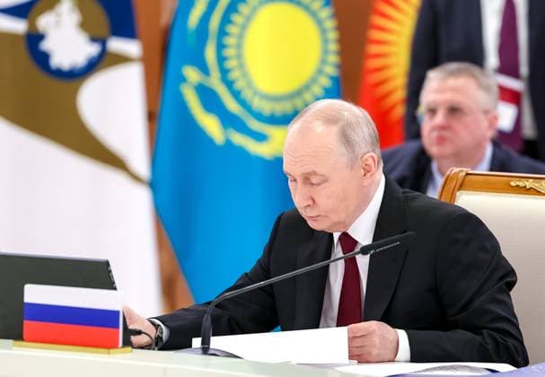 Kazakhstan Supreme Eurasian Economic Council 9175976 29.05.2026 Russian President Vladimir Putin attends a narrow format meeting of the Supreme Eurasian Economic Council (SEEC) at the Palace of Independence in Astana, Kazakhstan. Alexander Kazakov Sputnik Astana Kazakhstan  Copyright: xAlexanderxKazakovx