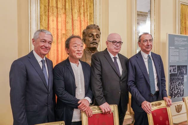 IPA85155943 - MILAN, 05 29 2026 - Teatro alla Scala, from left to right: Fredric Olivieri, director of the corps de ballet; Myung-Whun Chung, artistic director; Fortunato Ortombrina, superintendent; and Giuseppe Sala, mayor of Milan, at the press conference to present the 2026 2027 Season of Teatro alla Scala.  Copyright: xEmanuelexRobertoxDexCarlix xx 85155943
