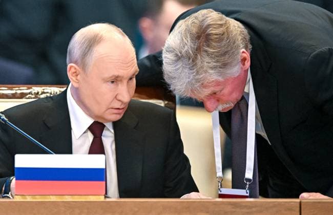 Kazakhstan Supreme Eurasian Economic Council 9176080 29.05.2026 Russian President Vladimir Putin and Kremlin spokesman Dmitry Peskov attend a narrow format meeting of the Supreme Eurasian Economic Council (SEEC) at the Palace of Independence in Astana, Kazakhstan. Sergey Bobylev Sputnik Astana Kazakhstan  Copyright: xSergeyxBobylevx