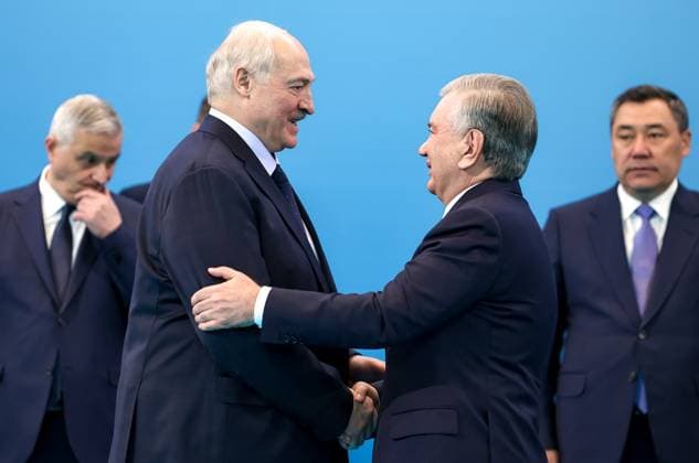 Kazakhstan Supreme Eurasian Economic Council 9176062 29.05.2026 Belarusian President Alexander Lukashenko and Uzbek President Shavkat Mirziyoyev attend a ceremony to welcome Eurasian Economic Union delegation heads before an expanded format meeting of the Supreme Eurasian Economic Council (SEEC) at the Palace of Independence in Astana, Kazakhstan. Alexander Kazakov Sputnik Astana Kazakhstan  Copyright: xAlexanderxKazakovx
