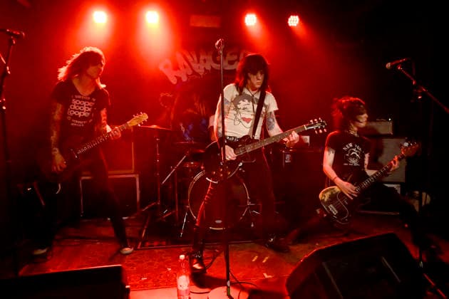 Matt Gabs, Alex Hagen und Sam Hariss von Ravagers live bei einem Konzert im Lux. Hannover, 28.05.2026 *** Matt Gabs, Alex Hagen and Sam Hariss from Ravagers live at a concert at Lux Hannover, 28 05 2026 Foto:xR.xKeuntjex xFuturexImagex ravagers_6513