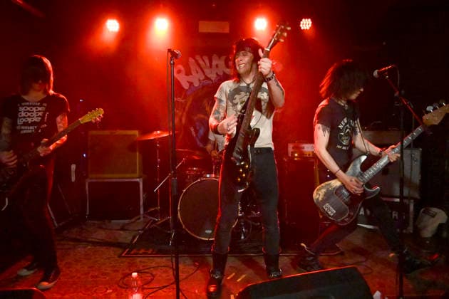 Matt Gabs, Alex Hagen und Sam Hariss von Ravagers live bei einem Konzert im Lux. Hannover, 28.05.2026 *** Matt Gabs, Alex Hagen and Sam Hariss from Ravagers live at a concert at Lux Hannover, 28 05 2026 Foto:xR.xKeuntjex xFuturexImagex ravagers_6515