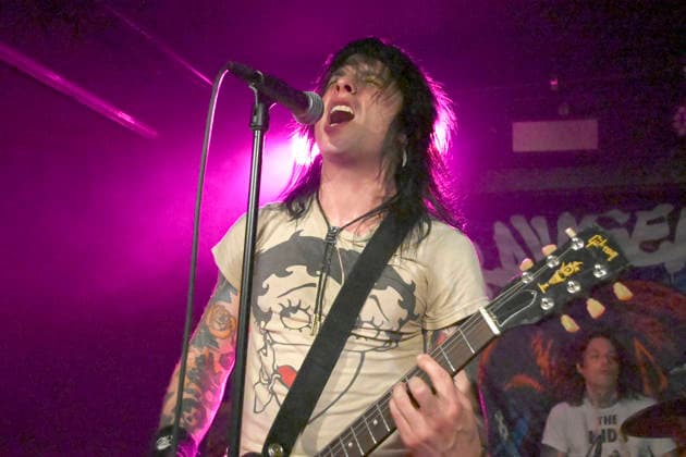 Alex Hagen von Ravagers live bei einem Konzert im Lux. Hannover, 28.05.2026 *** Alex Hagen from Ravagers live at a concert at Lux Hannover, 28 05 2026 Foto:xR.xKeuntjex xFuturexImagex ravagers_6520
