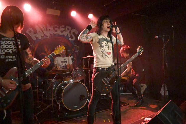 Matt Gabs, Ray Peters, Alex Hagen und Sam Hariss von Ravagers live bei einem Konzert im Lux. Hannover, 28.05.2026 *** Matt Gabs, Ray Peters, Alex Hagen and Sam Hariss from Ravagers live at a concert at Lux Hannover, 28 05 2026 Foto:xR.xKeuntjex xFuturexImagex ravagers_6526