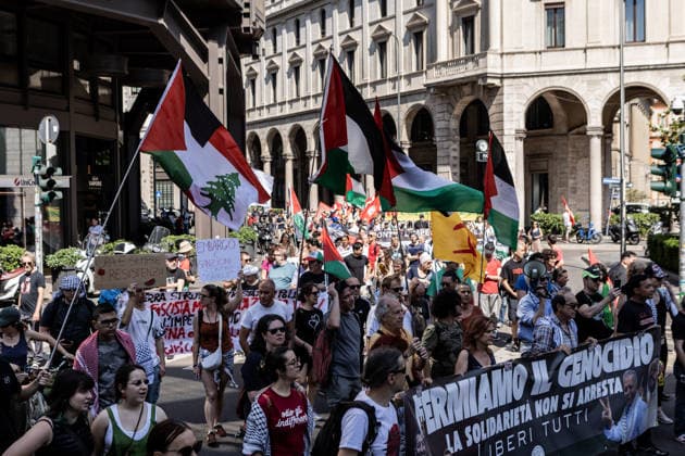 General workers strike in Milan MILAN, ITALY - MAY 29: Hundreds of people holding flags and banners take part in a demonstration against the ongoing wars in Palestine, Lebanon, and Iran, and against public spending on armaments during general workers strike in Milan, Italy, on May 29, 2026. Andrea Carrubba Anadolu Milan Italy. Editorial use only. Please get in touch for any other usage.  Copyright: x2026xAnadoluxAndreaxCarrubbax