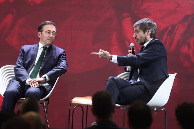 Sánchez presents the National Plan of Cultural Action Abroad The Minister of Culture, Ernest Urtasun d , the Minister of Foreign Affairs, European Union and Cooperation, José Manuel Albares i , during the presentation of the National Plan of Cultural Action Abroad, at the Cervantes Institute, on May 29, 2026, in Madrid Spain This plan aims to promote the internationalization of Spanish culture and heritage through three basic axes the defense of cultural rights and access to culture as a global public good the development of Spanish cultural diplomacy as a tool for peace, and the promotion of our cultural and creative industries in foreign markets 29 MAY 2026 Madrid Madrid Spain  Copyright: xEduardoxParrax 7558430