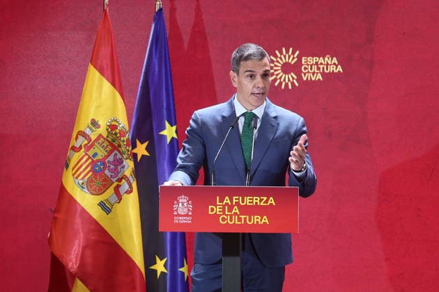 Sánchez presents the National Plan of Cultural Action Abroad The President of the Government, Pedro Sánchez, during the presentation of the National Plan of Cultural Action Abroad, at the Cervantes Institute, on May 29, 2026, in Madrid Spain This plan aims to promote the internationalization of Spanish culture and heritage through three basic axes the defense of cultural rights and access to culture as a global public good the development of Spanish cultural diplomacy as a tool for peace, and the promotion of our cultural and creative industries in foreign markets MAY 29, 2026 Madrid Madrid Madrid Spain  Copyright: xEduardoxParrax 7558541