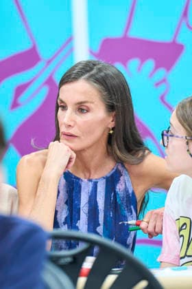 Queen Letizia attends Opening of Madrid Book Fair Queen Letizia of Spain attends Opening of Madrid Book Fair at El Retiro Park on May 29, 2026 in Madrid, Spain Photo by IMAGO MPG Madrid El Retiro Park Madrid Spain  Copyright: xMPGx