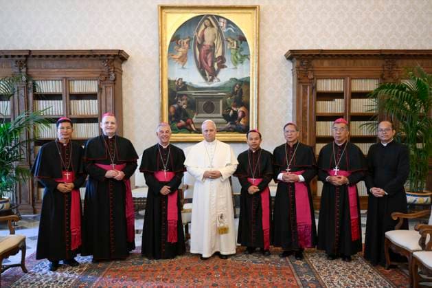 ITALY - POPE LEO XIV RECEIVES IN A PRIVATE AUDIENCE THE BISHOPS EPISCOPAL CONFERENCE OF LAOS AND CAMBODIA AT THE VATICAN - 2026 5 29 Italy, Rome, Vatican, 2026 5 29. Pope Leo XIV receives In a private audience, the bishops of the Episcopal Conference of Laos and Cambodia, on their ad Limina Apostolorum visit at the Vatican EDITORIAL USE ONLY - NO BOOKS Copyright: xVATICANxMEDIAx