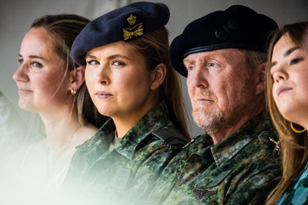 29-05-2026 Queen Maxima ( not seen), with King Willem-Alexander and Princess Amalia, receiving her beret during her military training to become a reservist with the Royal Netherlands Army at the KMA in Breda. Â  Copyright: xPPEx