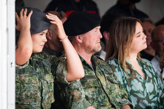 29-05-2026 Queen Maxima ( not seen), with King Willem-Alexander and Princess Amalia, receiving her beret during her military training to become a reservist with the Royal Netherlands Army at the KMA in Breda. Â  Copyright: xPPEx